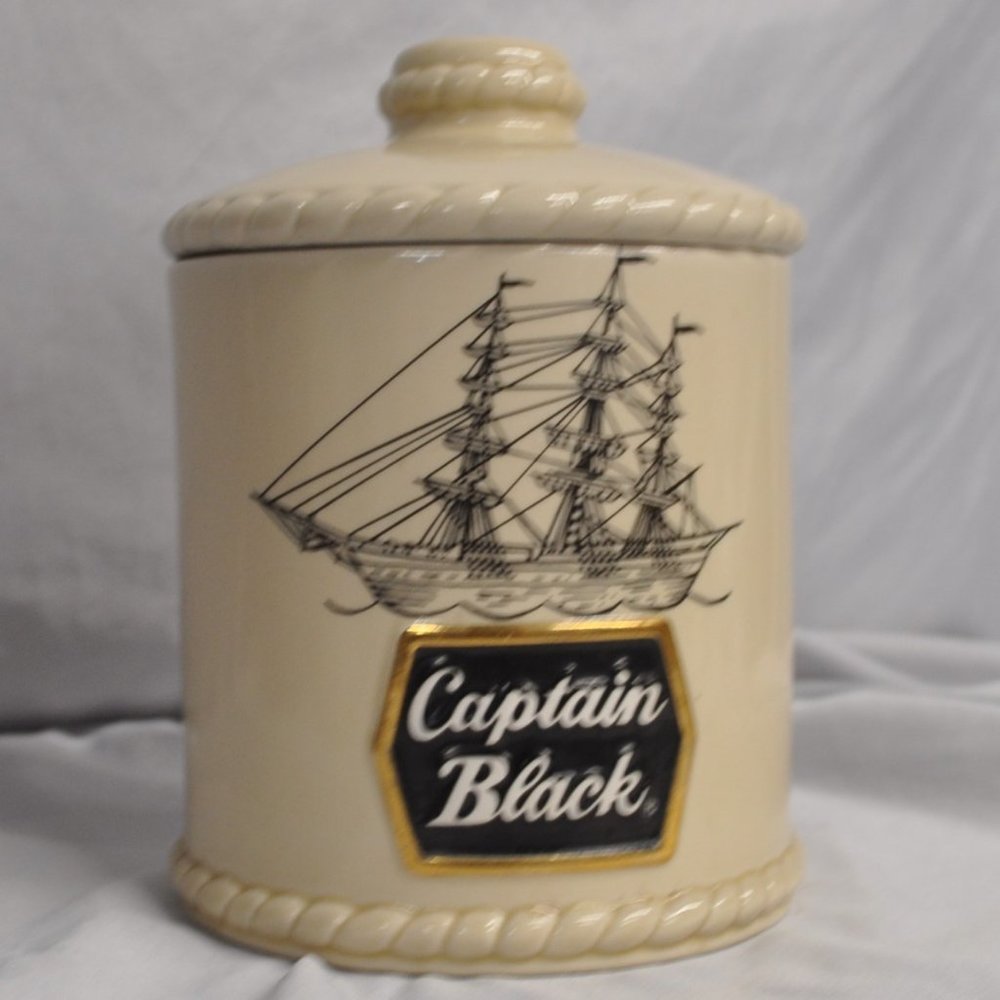 vintage 12 oz captain black limited edition ceramic canister (324w)